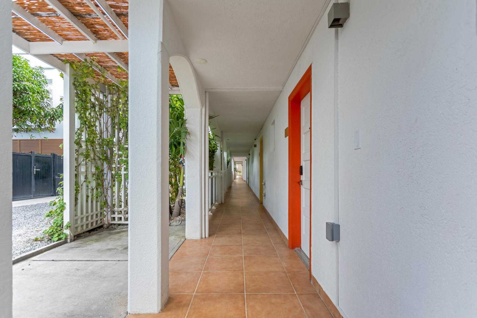 Maho Beach House - Luxe 1 Bedroom - Ocean Hideaway المظهر الخارجي الصورة